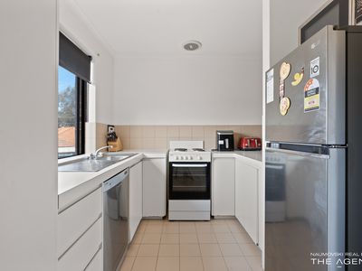 30/11 Brentham Street, Leederville