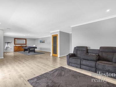 16 Tinsel Street, Yanchep