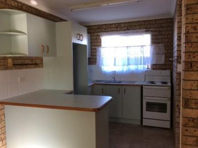 4 / 6 Kehlet Street, Point Vernon