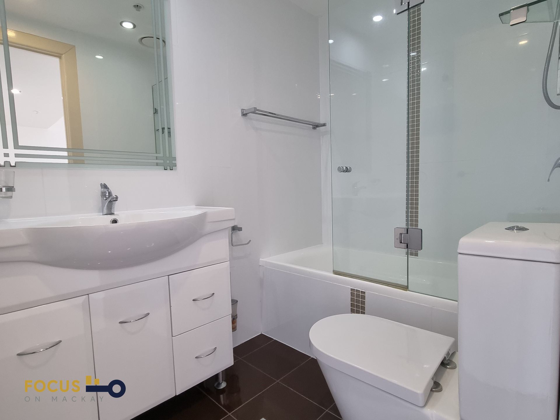 1004 / 27 River Street, Mackay