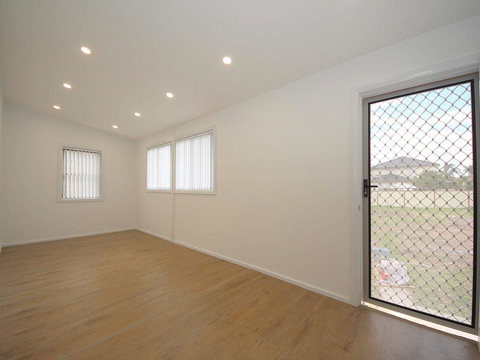 27 Petunia Avenue, Bankstown