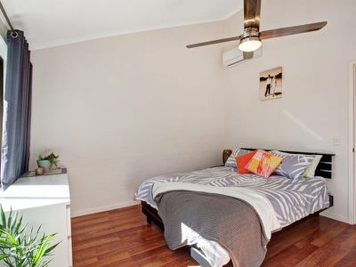 13 / 2 Dolphin Crescent, Noosaville