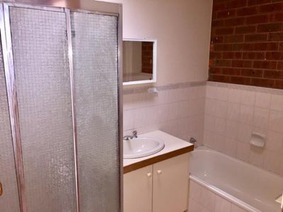2/11 Baggott Drive, Hoppers Crossing