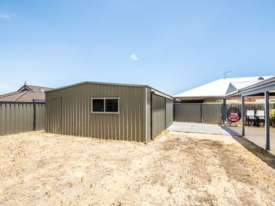 1 Kookynie Loop , Baldivis