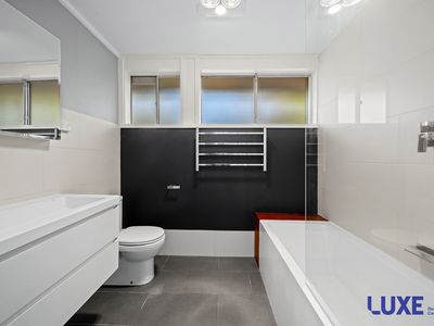 3 Longworth Place, Holt