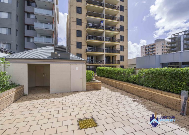 550 / 2 French Ave, Bankstown