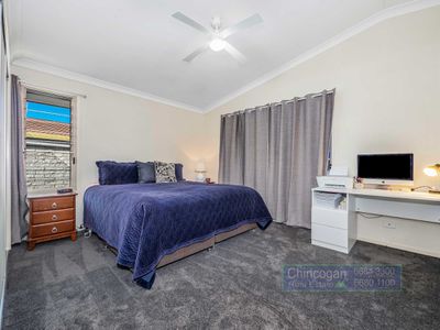 1 / 5 Aloota Crescent, Ocean Shores