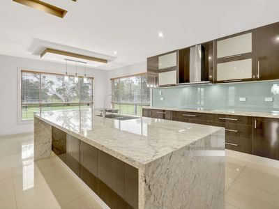 85 Lakeview Drive, Mickleham