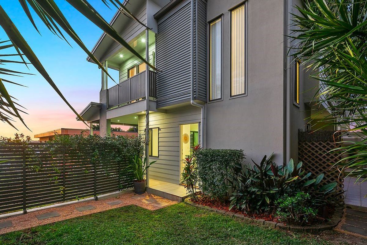 1 / 59 Clive Street, Annerley