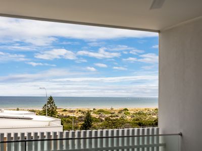 20 Oceanview Drive, Taperoo