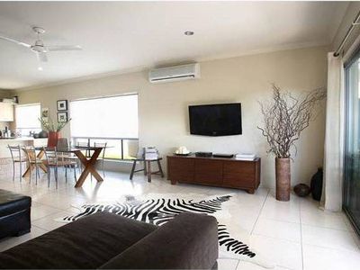 139 / 2 Grand Parade, Parrearra