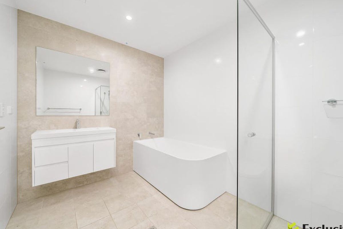 105 / 10-14 Smallwood Avenue, Homebush