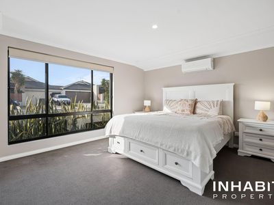 62 Merlot Way, Pearsall