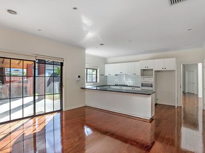 88 Watt Street, South Kingsville