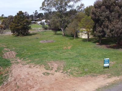 12 Matthews Road, Heathcote