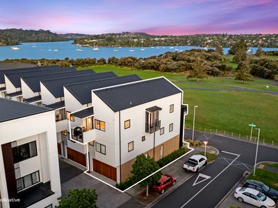 22 Catalina Bay Drive, Hobsonville