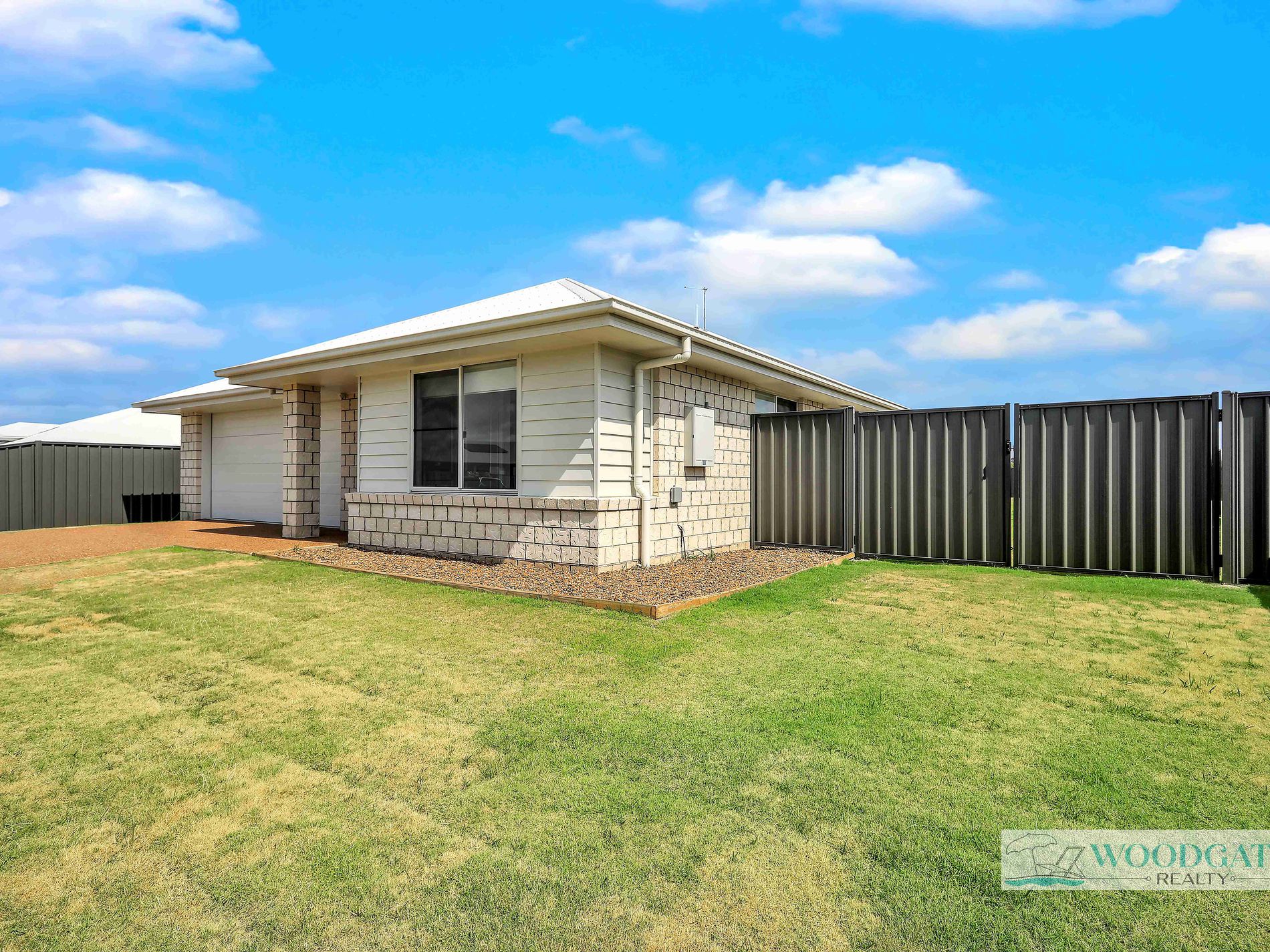 11 GULL STREET, Woodgate