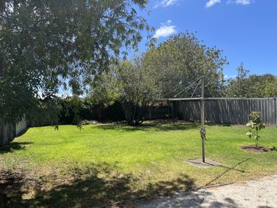 18 Autumn Street, Belmont