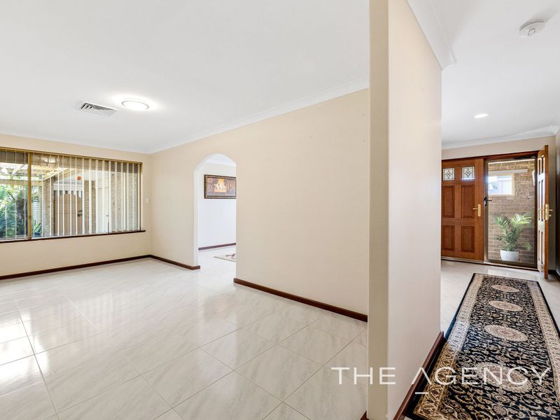 61 Marvell Avenue, Lake Coogee