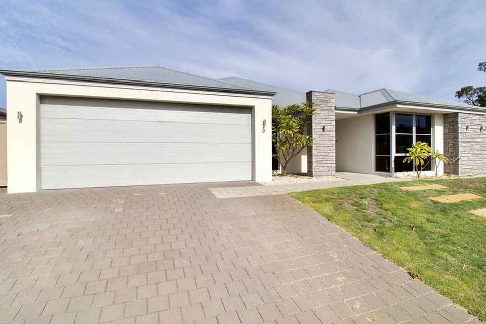 6 Pavonia Parade , Baldivis