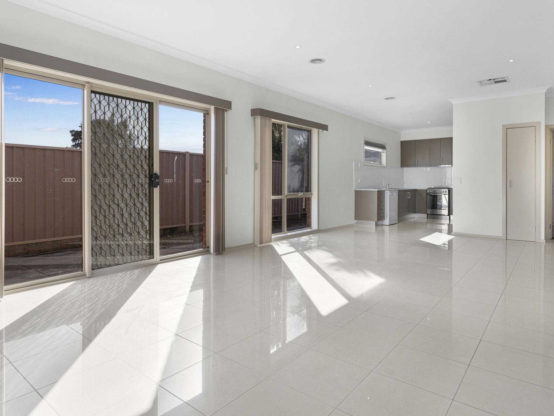 3 / 80 Westmoreland Road, Sunshine North