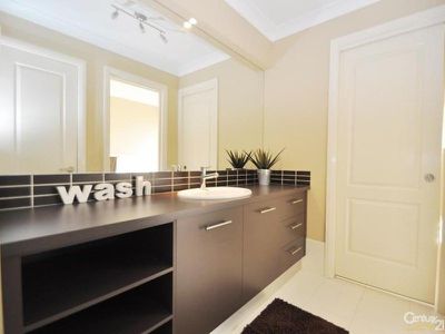 8L Coakers Road, Dubbo