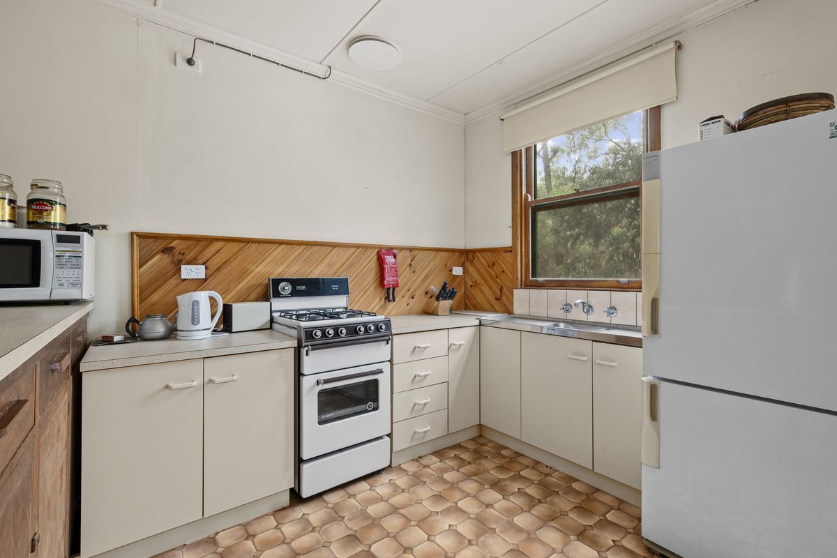 4258 Mansfield-Woods Point Road, Kevington