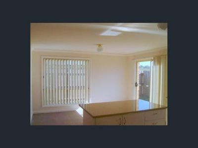 2 / 71 Matthews Road, Lovely Banks