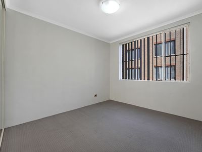 38 / 3 Riverpark Drive, Liverpool