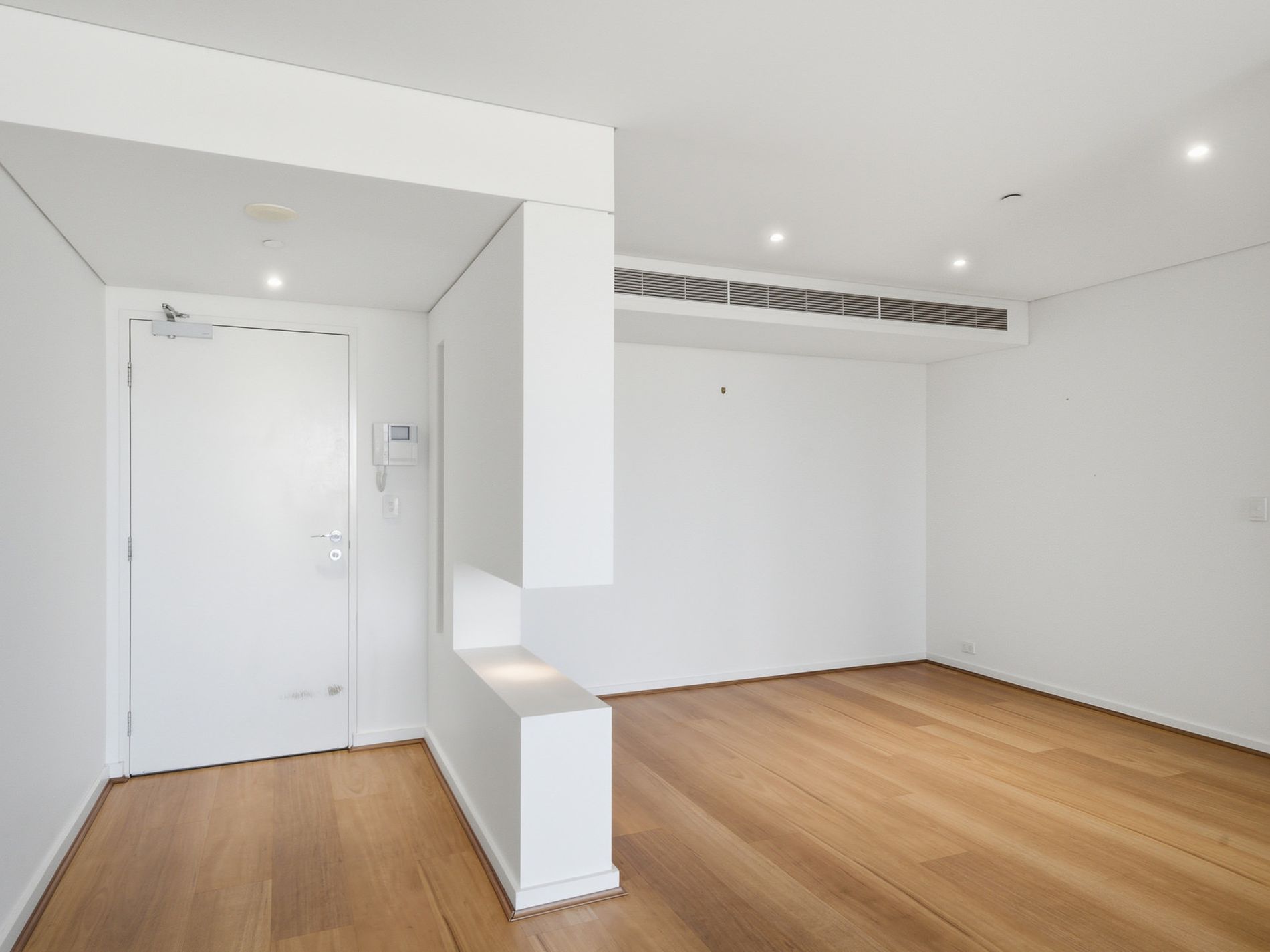 601 / 30 The Circus, Burswood