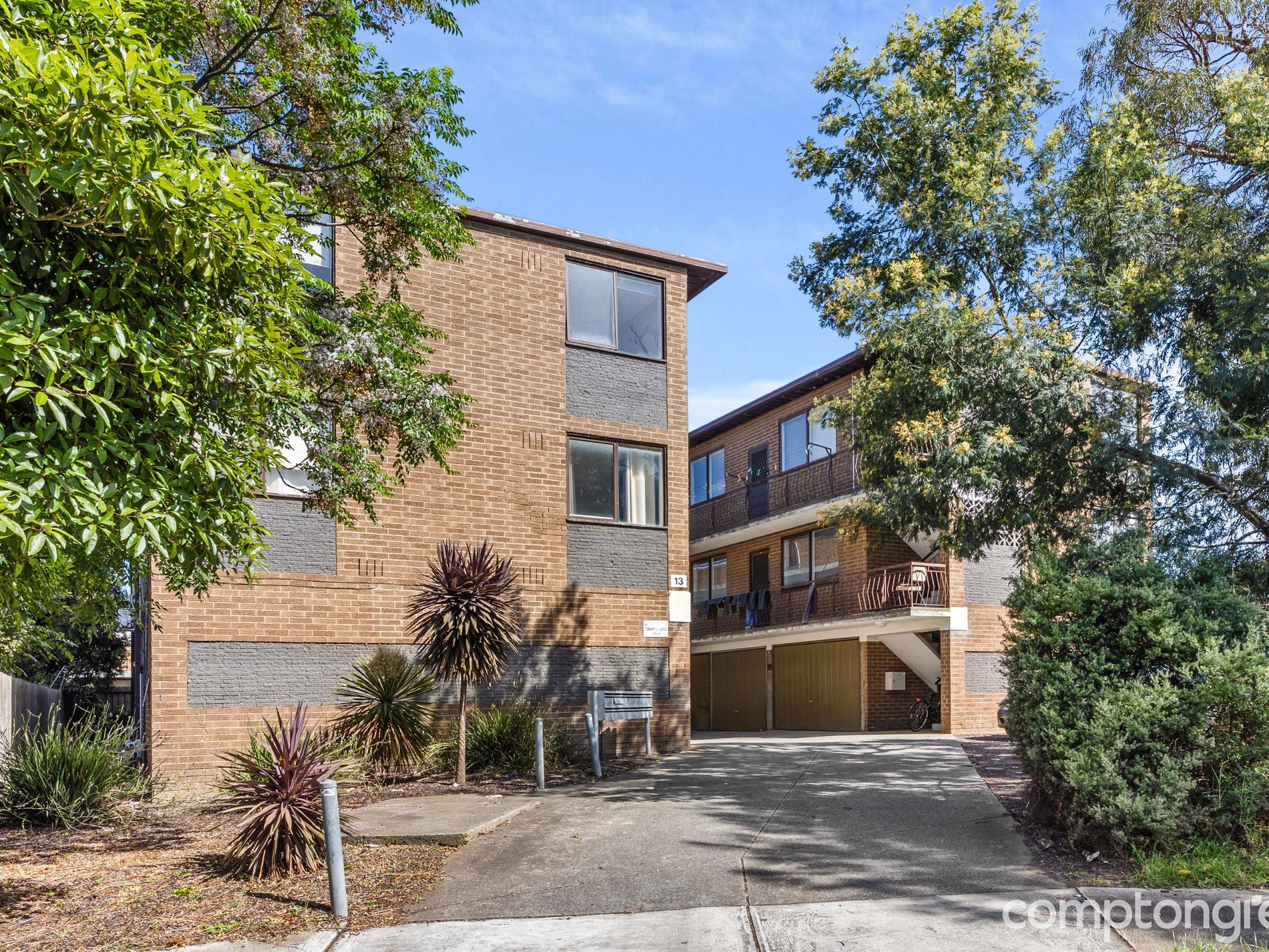 12 / 13 Alberta Street, West Footscray