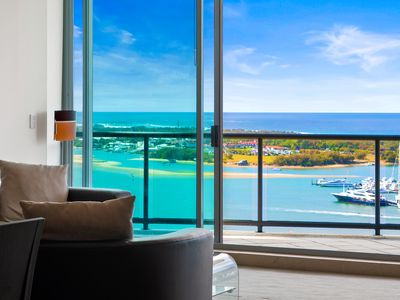 2405 / 1 Como Crescent, Southport