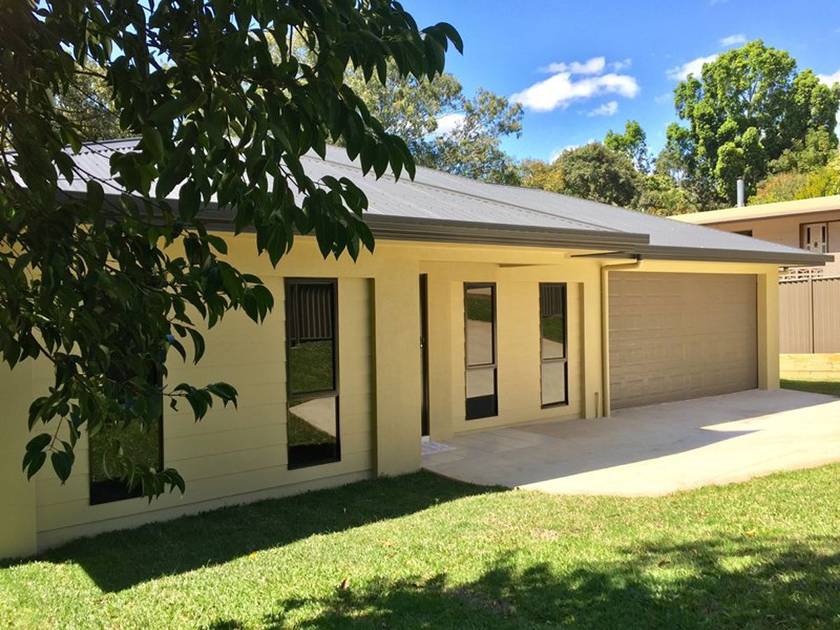 40 Cook Street, Atherton