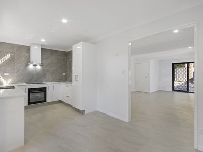 2 Maibry Street, Wishart