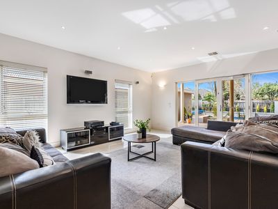 17 Willowtree Drive, Werribee