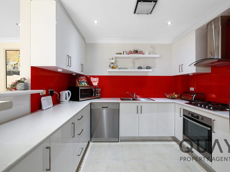11 / 12 Frank Oliveri Drive, Chipping Norton
