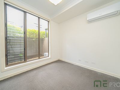 4 / 2 Yarra Bing Crescent, Burwood