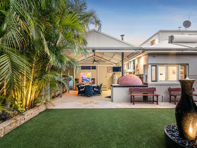 1 / 11 Park Road, Mount Pleasant