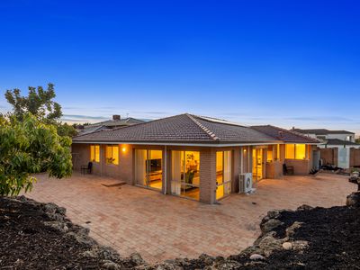 20 Ten Seldam Circle, Winthrop