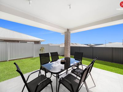 9 Bickleigh Ave, Wilton