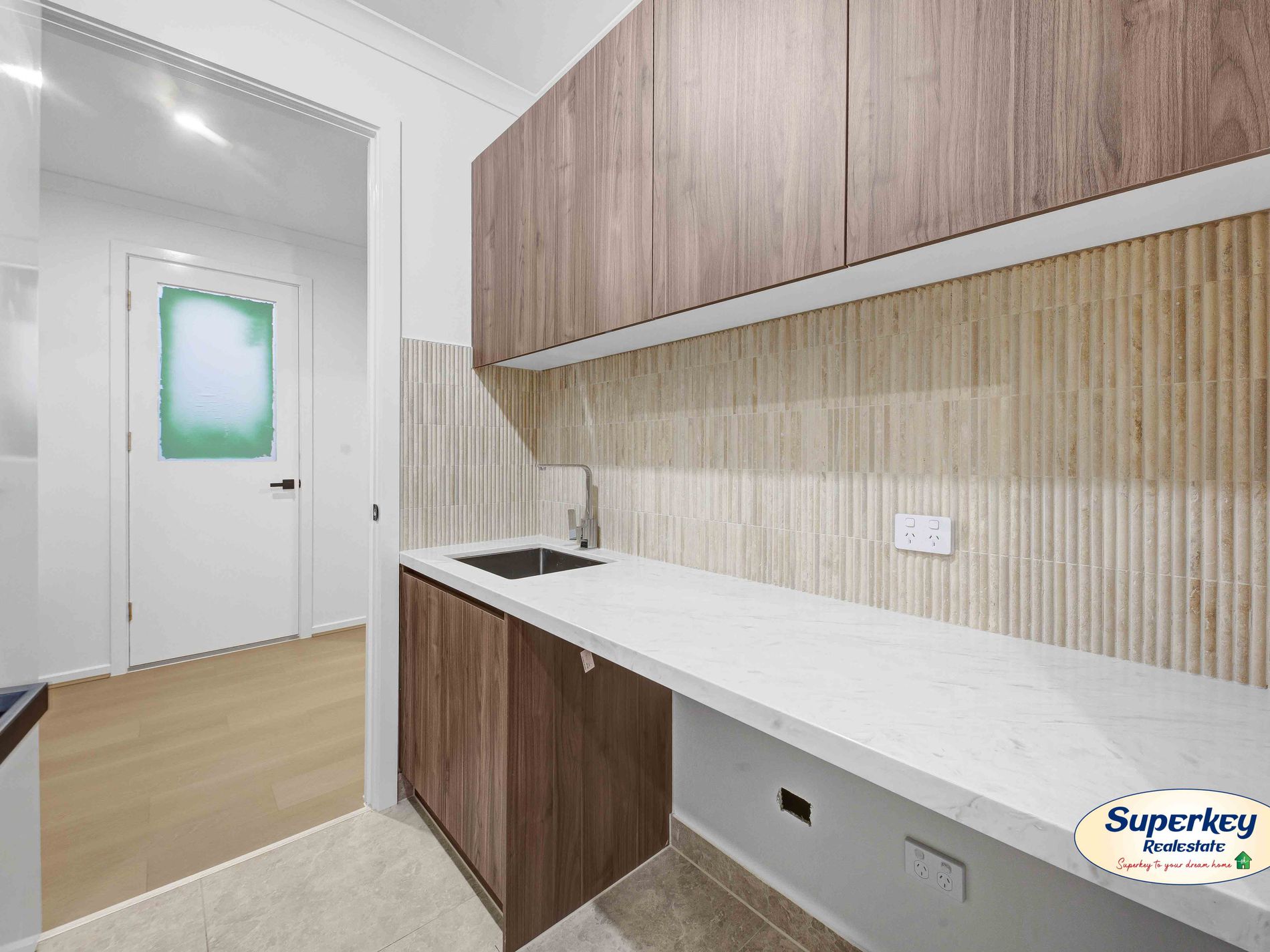 24 Velvet Way, Tarneit