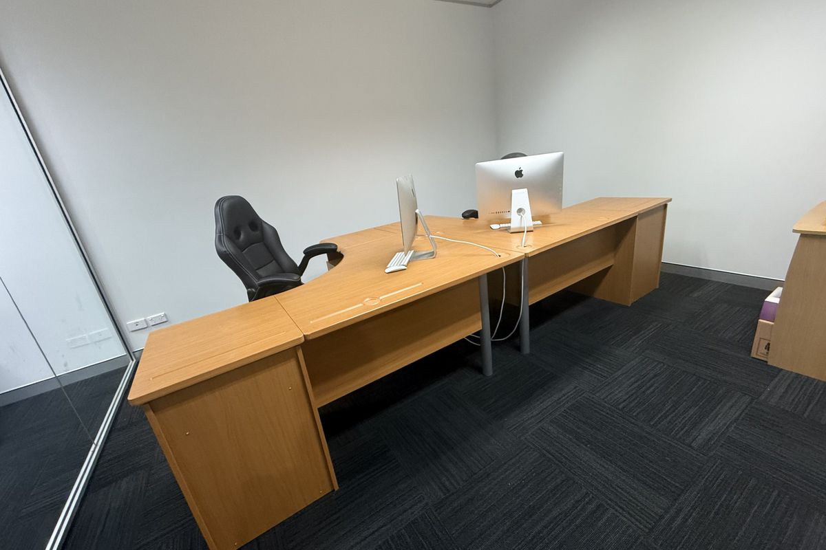 6 & 7/10-11 / 38 Exchange Parade, Narellan