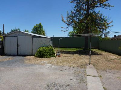 61 Albert Street, Horsham