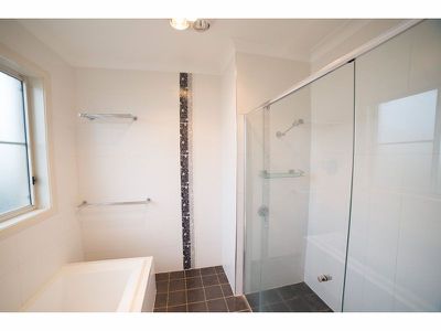 108 Maple Crescent, Narromine