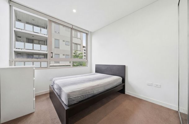 3105 / 1A Morton Street, Parramatta