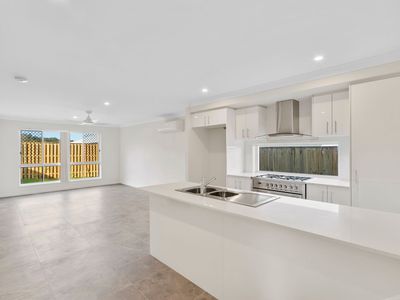 42 Rungulla Street, White Rock