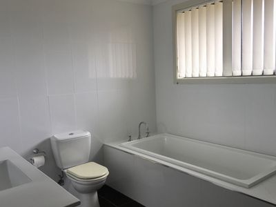 2 / 48 Griffith Street, Oak Flats