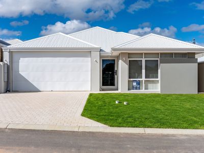 10 Rozelle View, Golden Bay