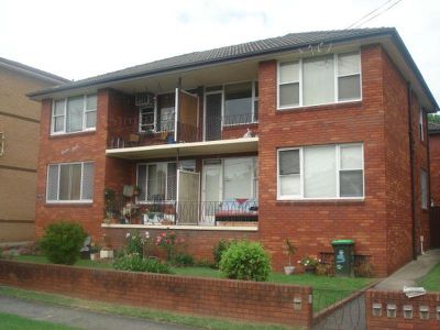 8 / 3 Taylor Street, Lakemba