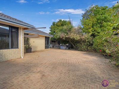 35 Winter Drive, Thornlie